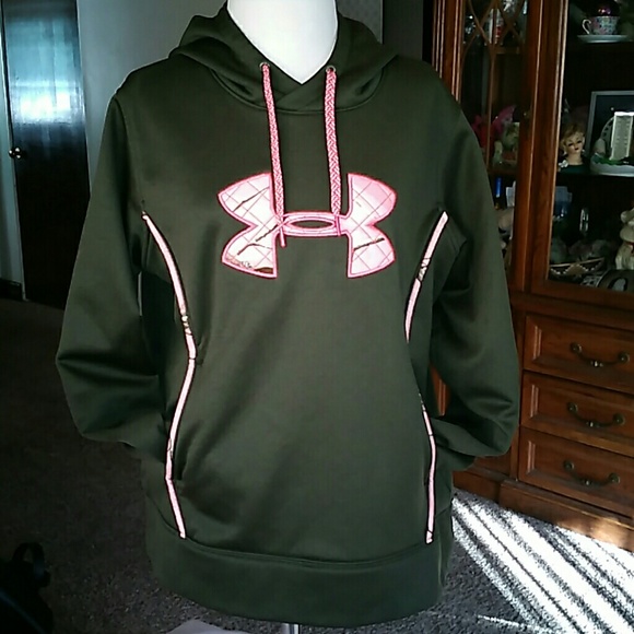 Under Armour Tops - UNDER ARMOUR UA STORM Woman's XL